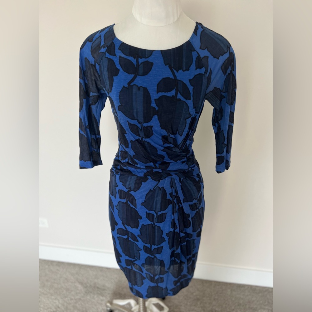 Boden blue floral twist dress. 6R